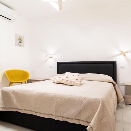 I Parrini Bed & Breakfast Порто Емпедокле Екстериор снимка