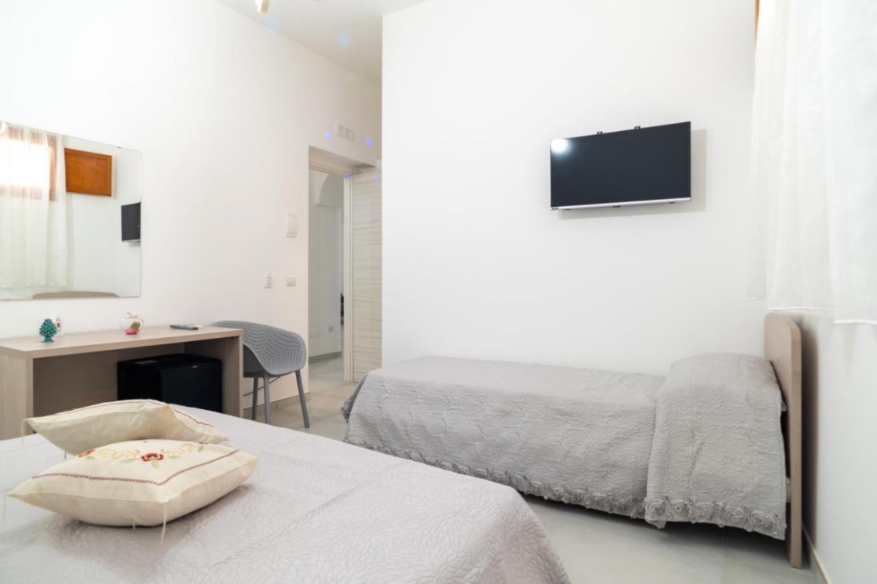 I Parrini Bed & Breakfast Порто Емпедокле Екстериор снимка