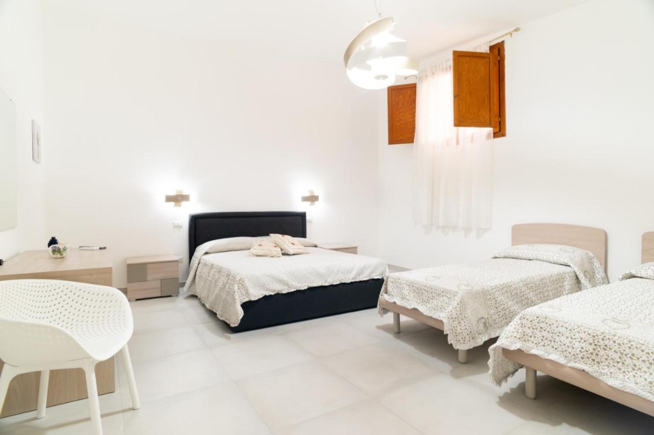 I Parrini Bed & Breakfast Порто Емпедокле Екстериор снимка
