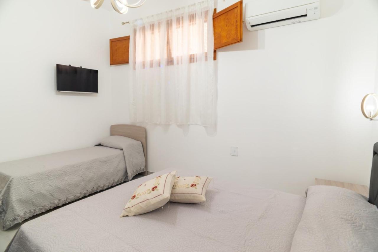 I Parrini Bed & Breakfast Порто Емпедокле Екстериор снимка