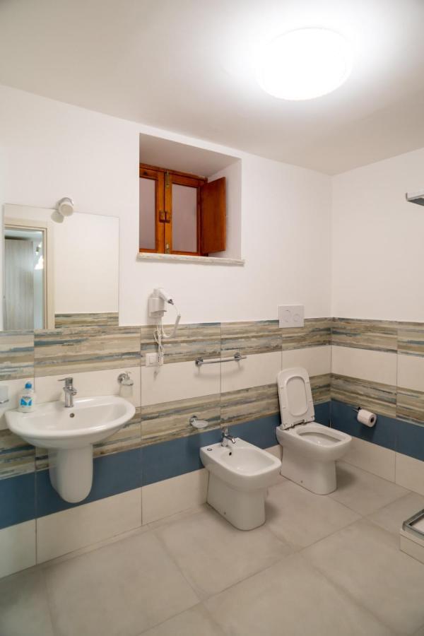 I Parrini Bed & Breakfast Порто Емпедокле Екстериор снимка
