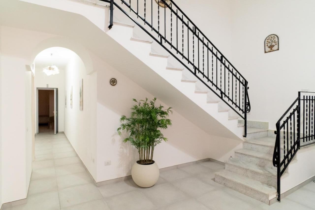 I Parrini Bed & Breakfast Порто Емпедокле Екстериор снимка