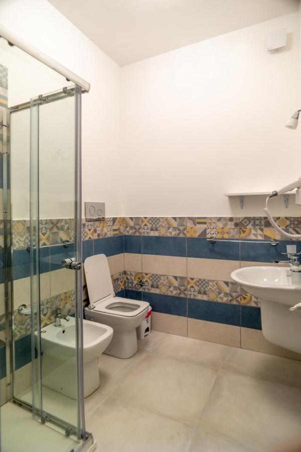 I Parrini Bed & Breakfast Порто Емпедокле Екстериор снимка